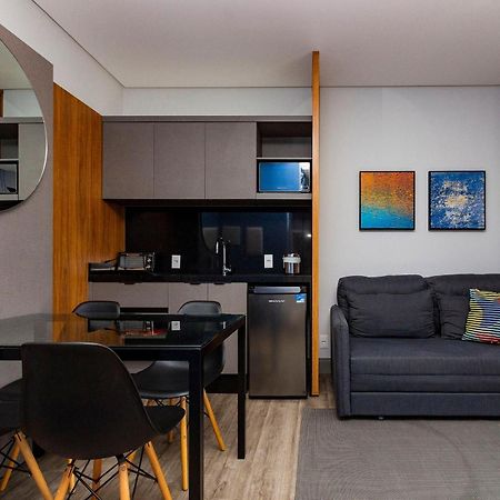 Aion Suites 303 - Lindo Apartamento Com Vista Para O Mar, A 60M Da Praia De Bombinhas, Com Piscina E Academia No Rooftop. Esterno foto