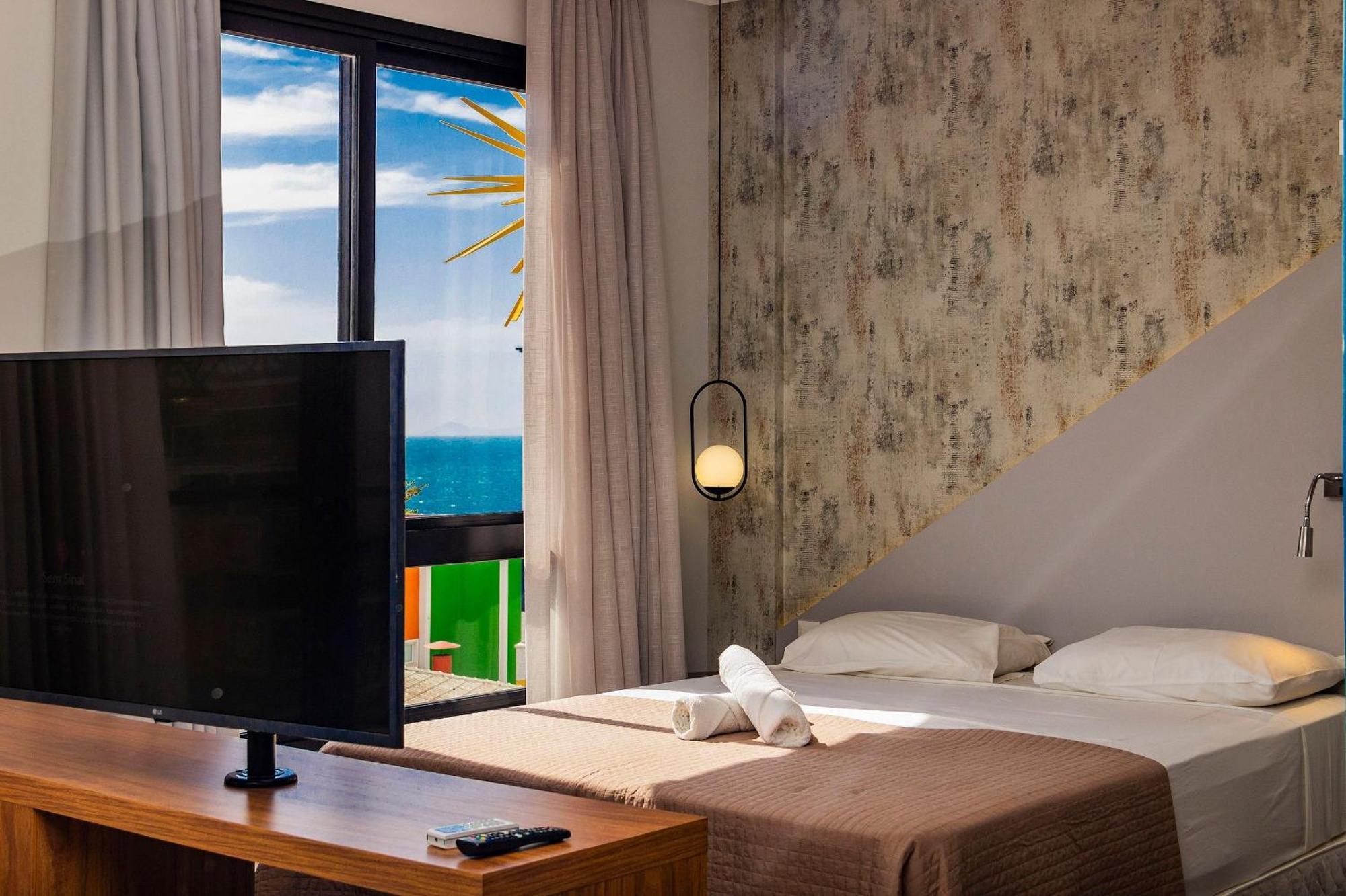 Aion Suites 303 - Lindo Apartamento Com Vista Para O Mar, A 60M Da Praia De Bombinhas, Com Piscina E Academia No Rooftop. Esterno foto