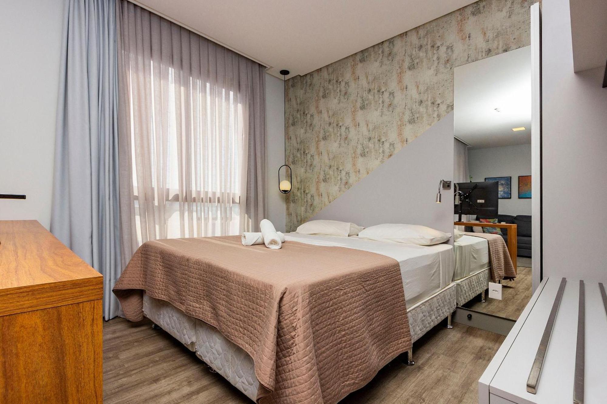 Aion Suites 303 - Lindo Apartamento Com Vista Para O Mar, A 60M Da Praia De Bombinhas, Com Piscina E Academia No Rooftop. Esterno foto